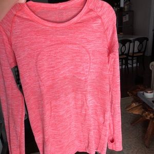Lululemon Long Sleeve Tech Crew Neck in Coral
